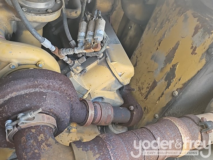 caterpillar-613c-image-17