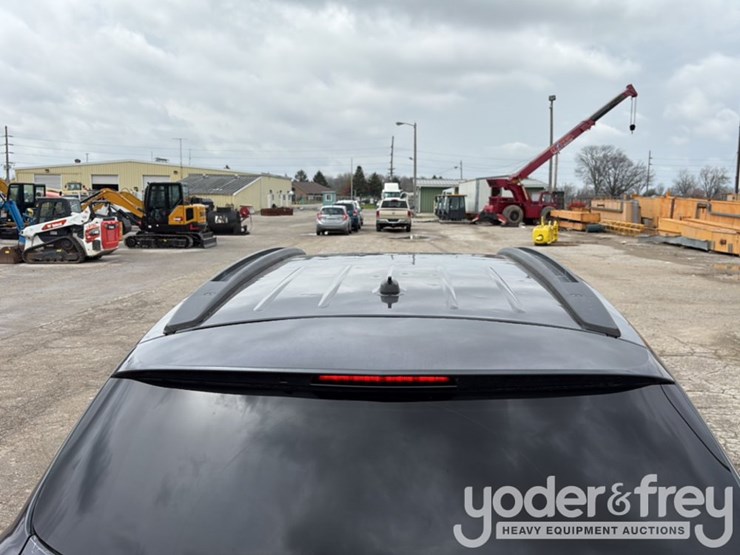 2014-chevrolet-traverse-image-12