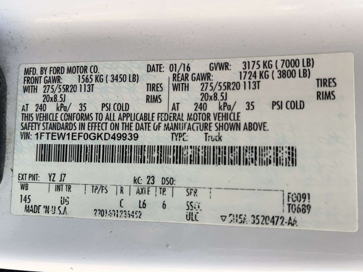 2016-ford-f150-image-3