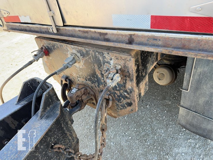 2005-kenworth-t800-image-9