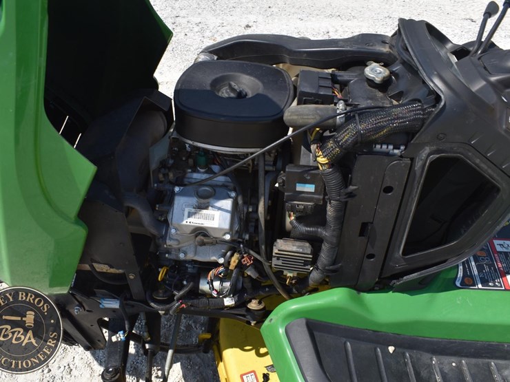 2013-john-deere-x730-image-21
