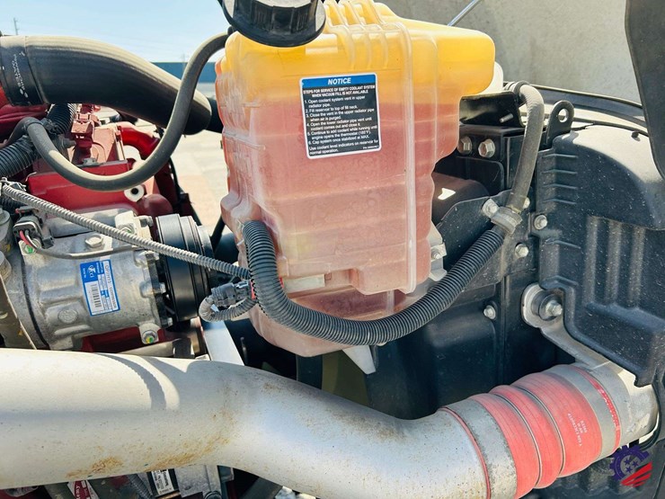 2024-international-lt62f-t/a-truck-tractor-image-82