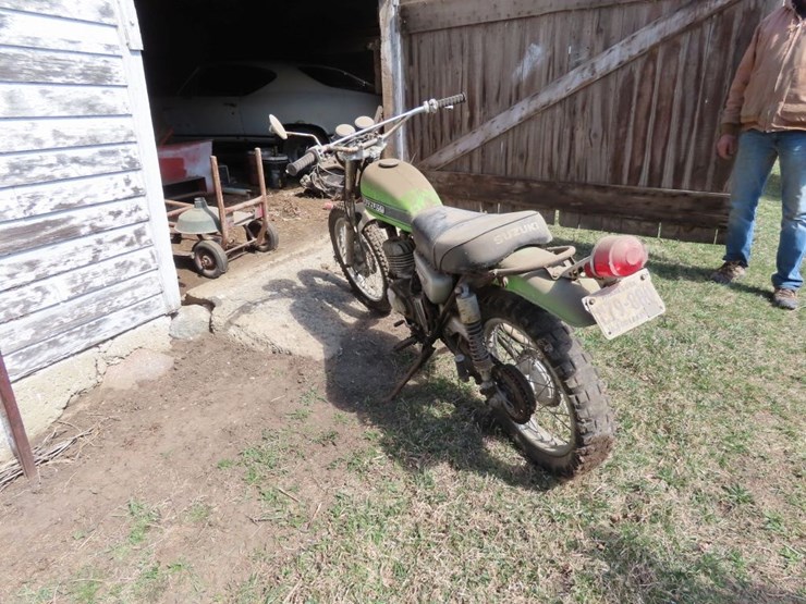 1971-suzuki-ts250-motorcycle-image-4