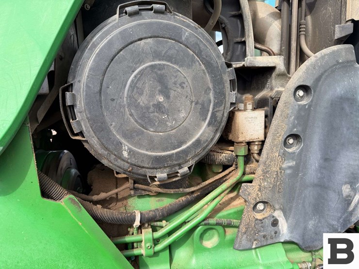 2014-john-deere-8295r-image-64
