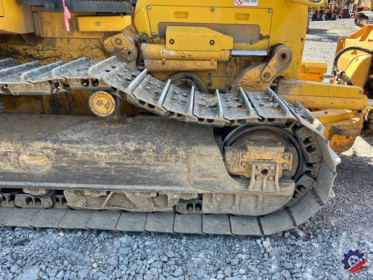 2018-komatsu-d51exi-24-image-16