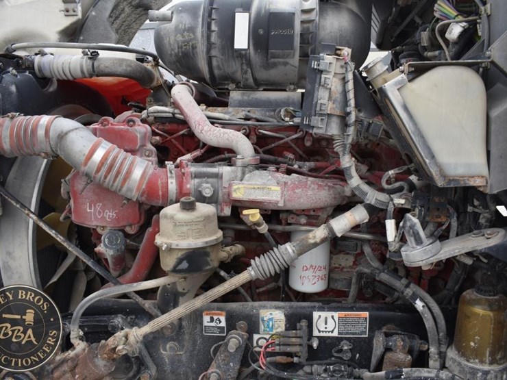 2014-kenworth-t660-image-18