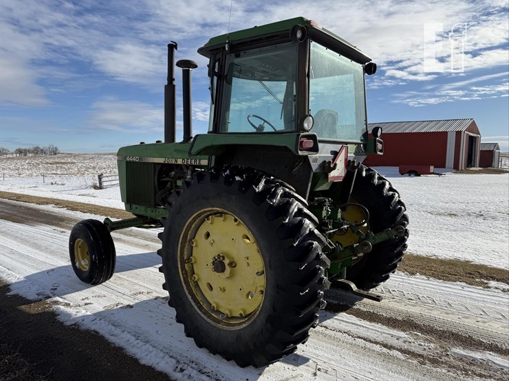 john-deere-4440-image-5