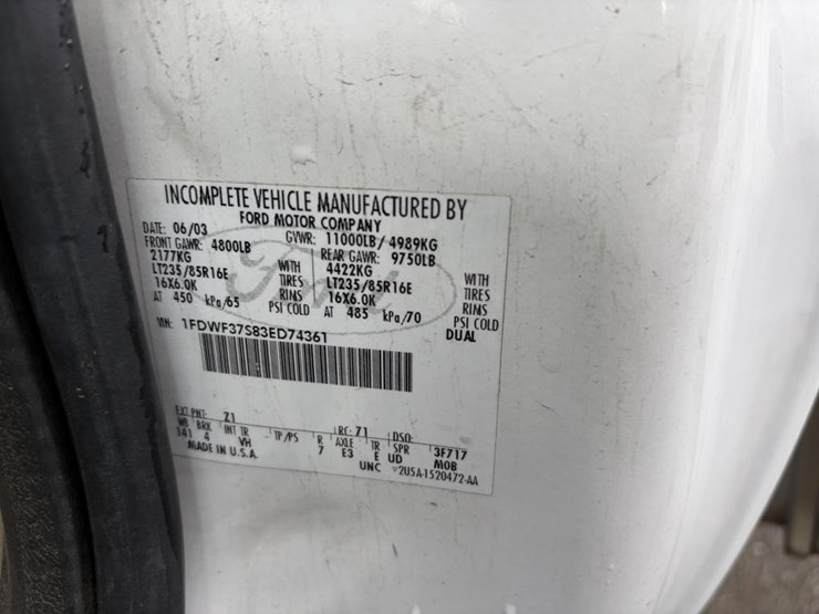 2003-ford-f350-image-17