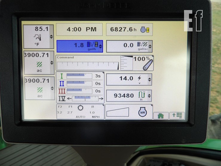 2012-john-deere-8235r-image-27