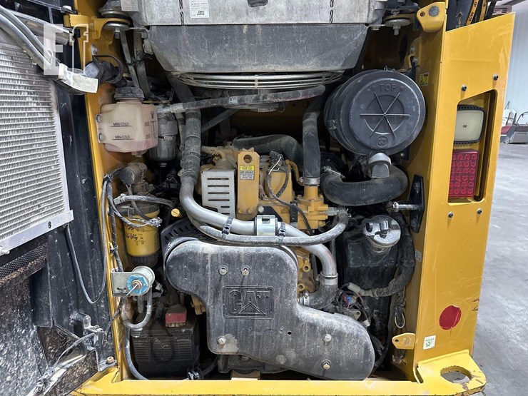 2023-caterpillar-259d3-image-27