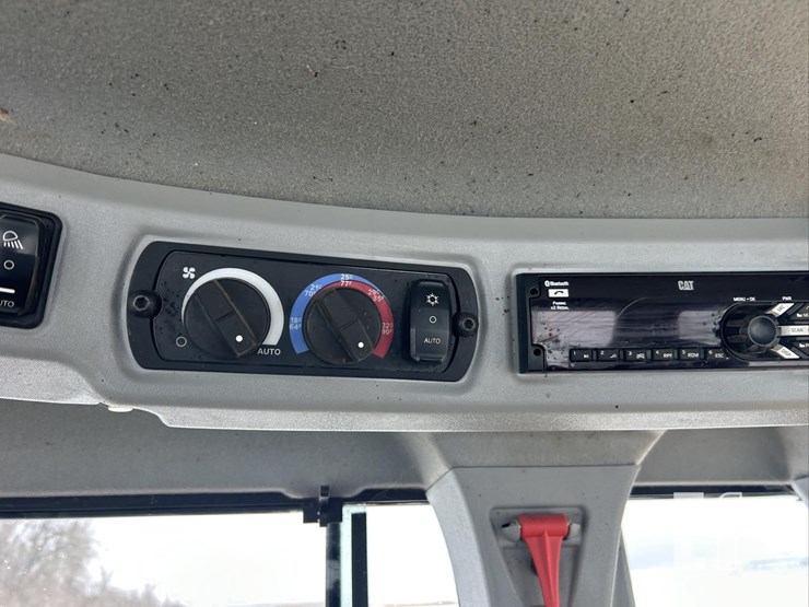 2016-caterpillar-930m-image-67