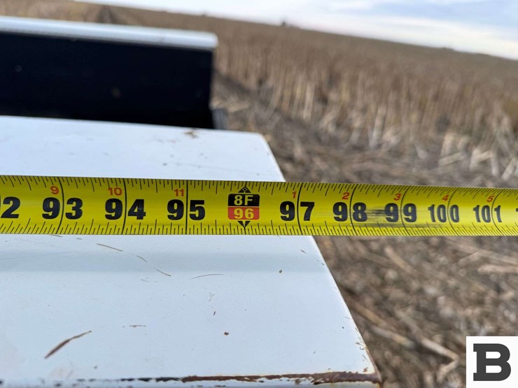 2016-chevrolet-silverado-2500-image-15