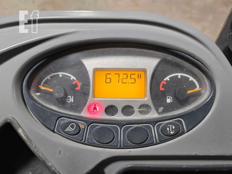 2022-bobcat-e20-image-24