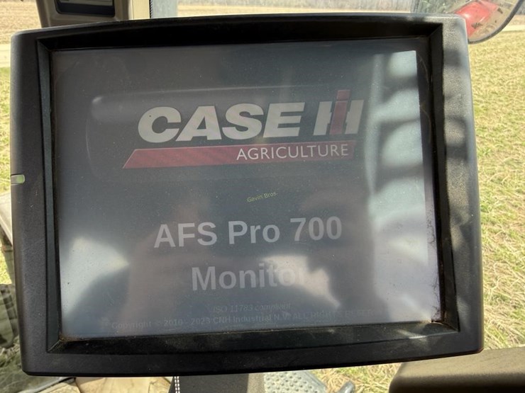 2017-case-ih-mx280-afs-magnum-tractor-image-33