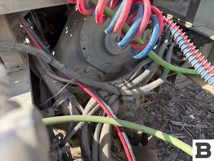 2002-oshkosh-mk23-image-25