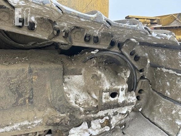 2017-komatsu-d61pxi-image-67