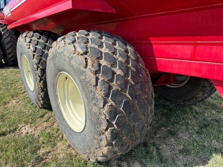 2023-valmetal-auto-trac-5600-gallon-manure-tanker-image-20