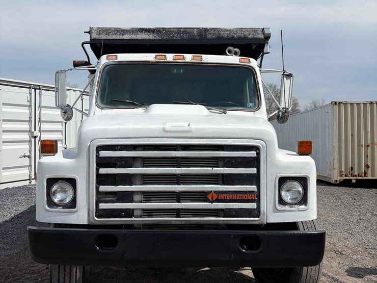 1988-international-10-image-2