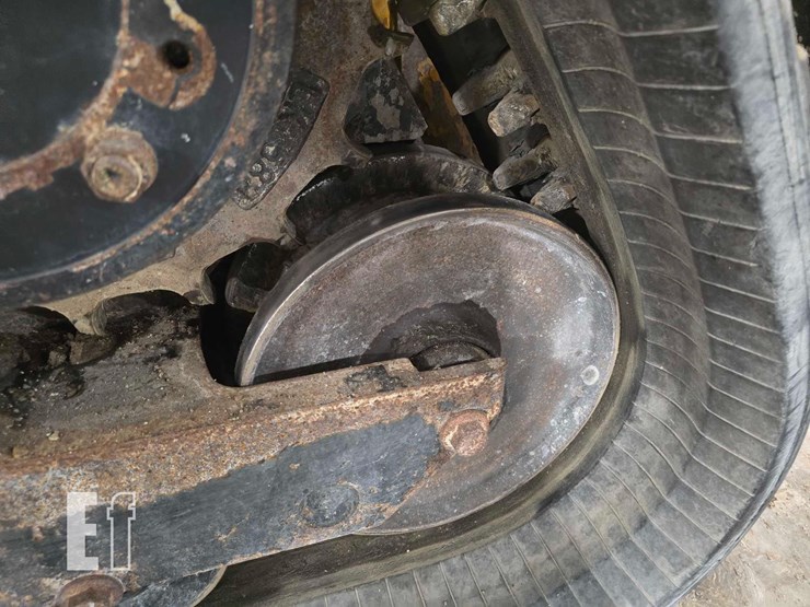 2021-jcb-3ts-8t-image-25