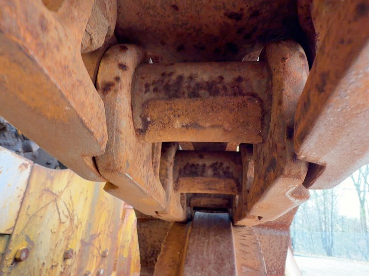 caterpillar-d6-image-18