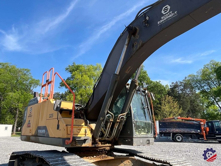 2017-volvo-ec300el-image-26