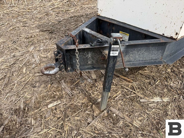 caterpillar-xq225-image-8