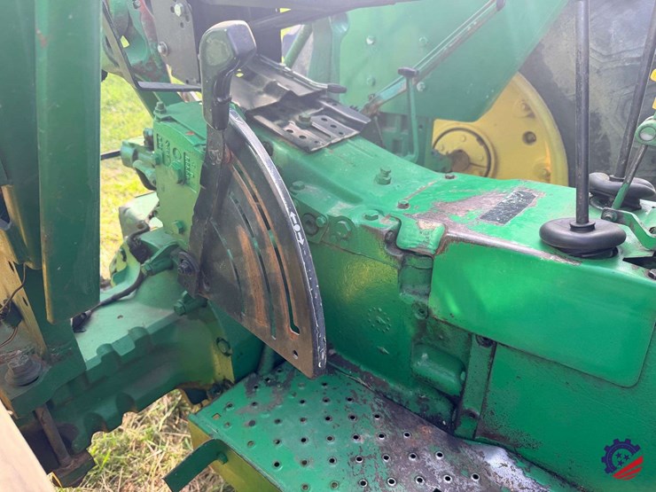 john-deere-2640-image-38