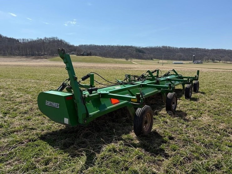 loftness-30’-stalk-chopper-image-5