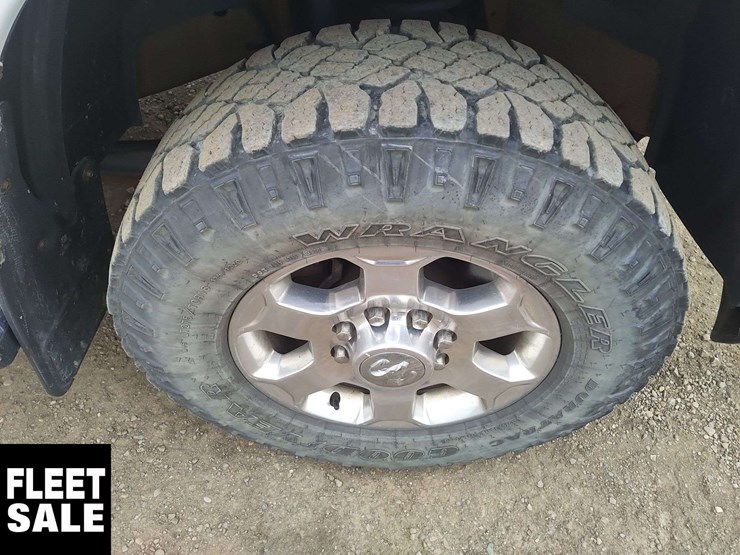 2018-dodge-2500-image-12