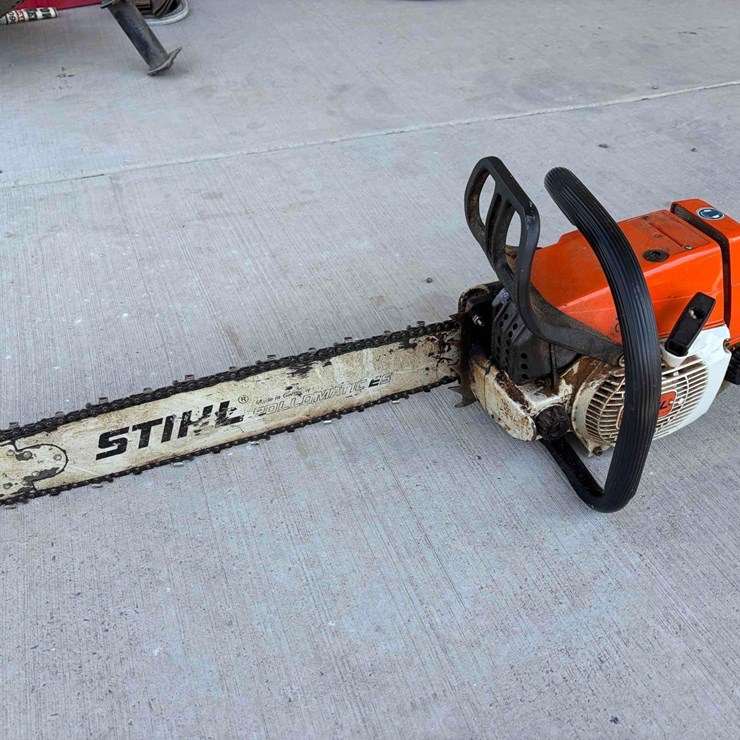 Stihl 3114 20" Chainsaw