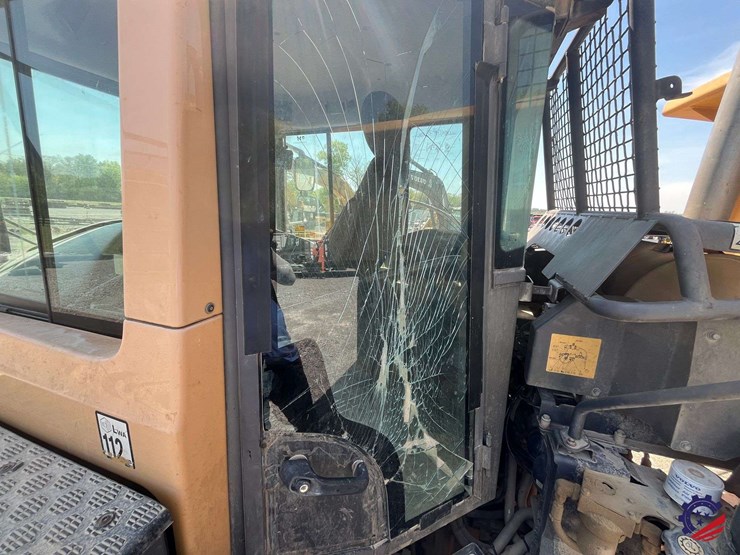 2012-volvo-a40f-image-54