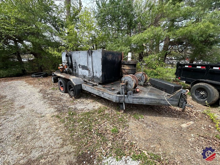 fuel-&-lube-truck-image-9