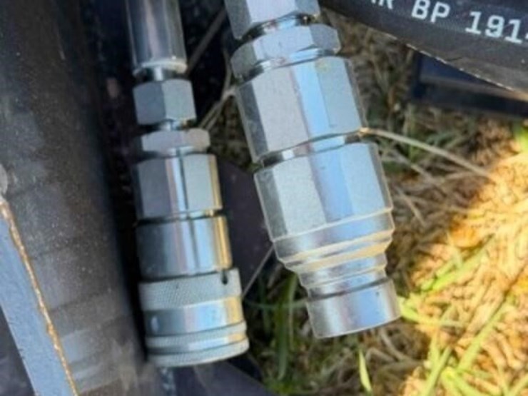 jct-skid-steer-tree-puller-image-6