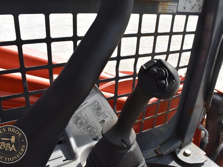 2019-kubota-svl95-2s-image-41