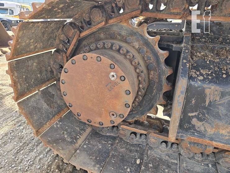 2020-caterpillar-336gc-image-31