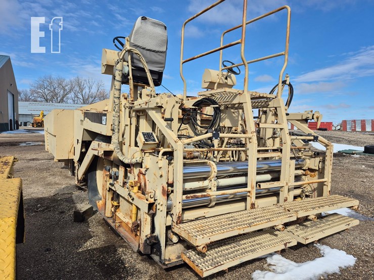 caterpillar-8ft-vip-screed-3207-image-9