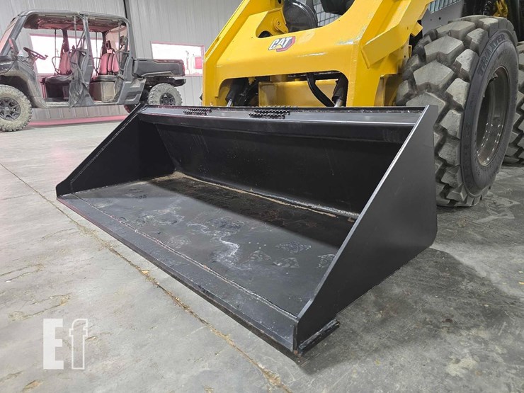 2022-caterpillar-262d3-image-9