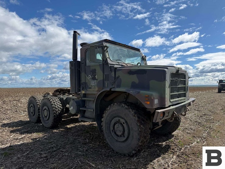 2002-oshkosh-mk23-image-8