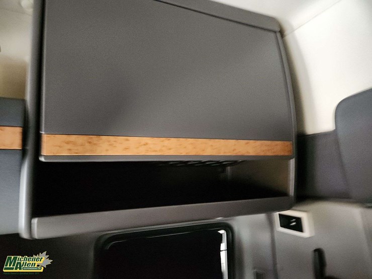 2014-international-prostar-image-17