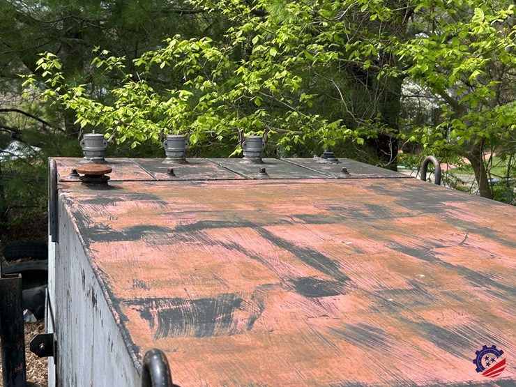 fuel-&-lube-truck-image-44