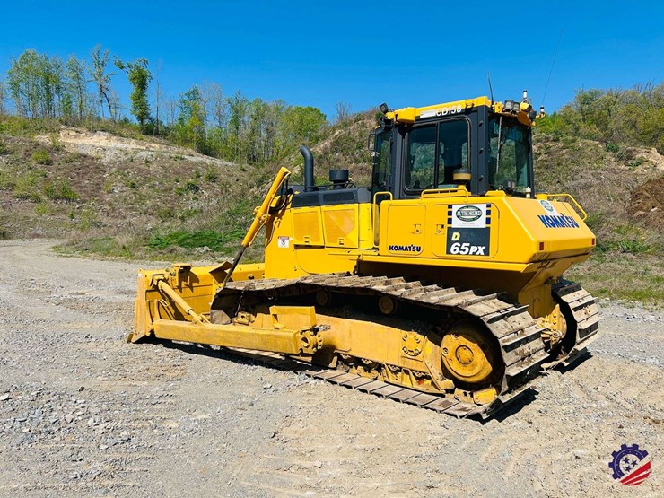 2022-komatsu-d65px-18-image-3