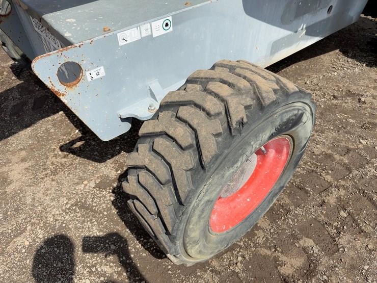 2018-skyjack-sj40t-image-13