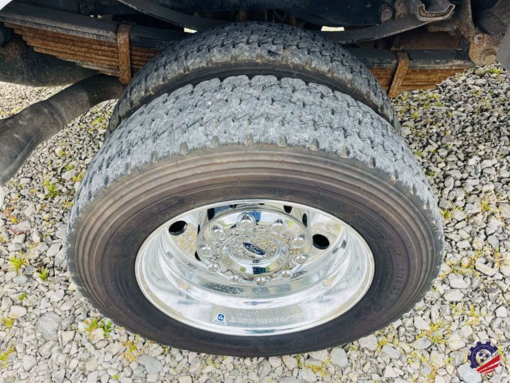 2018-ford-f550-image-16