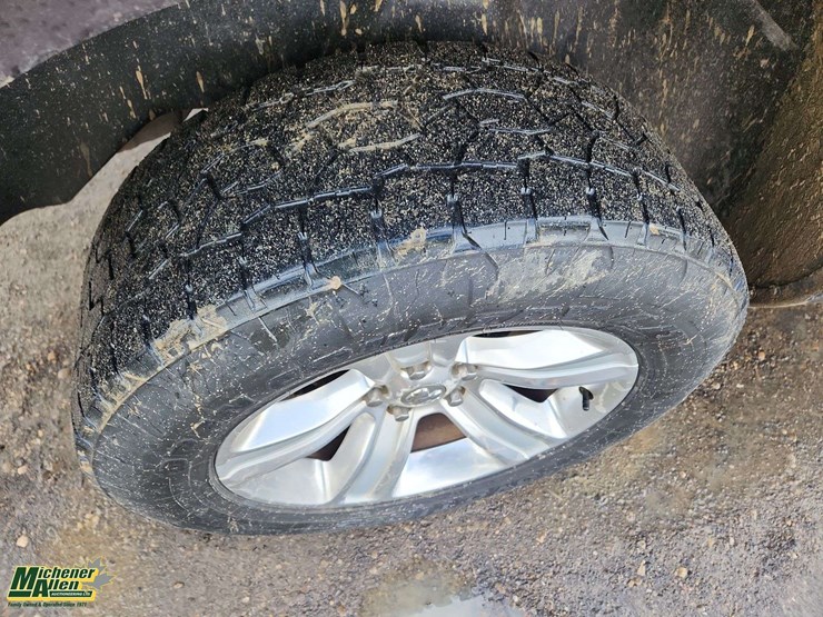 2016-dodge-1500-image-12