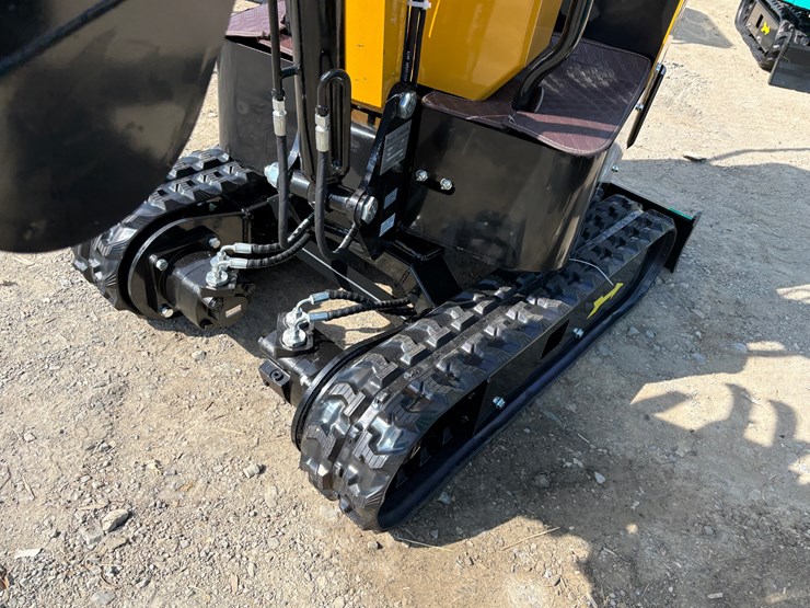 cfg-industry-h12r-image-4