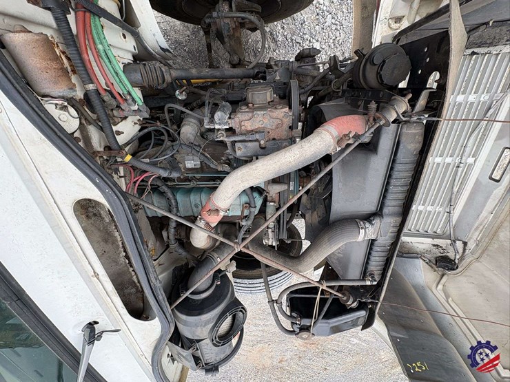 1993-international-4700-image-45