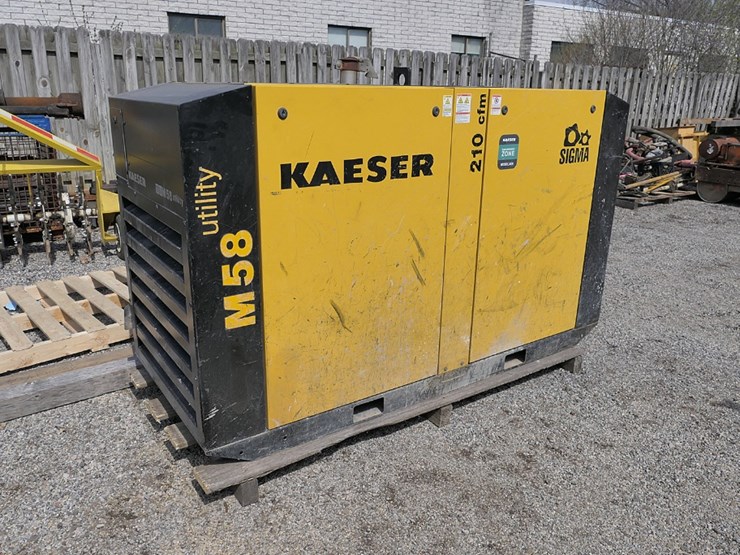 2016-ford-f550-image-1