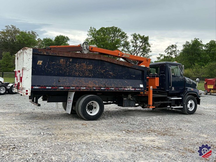 2019-western-star-4700-image-4