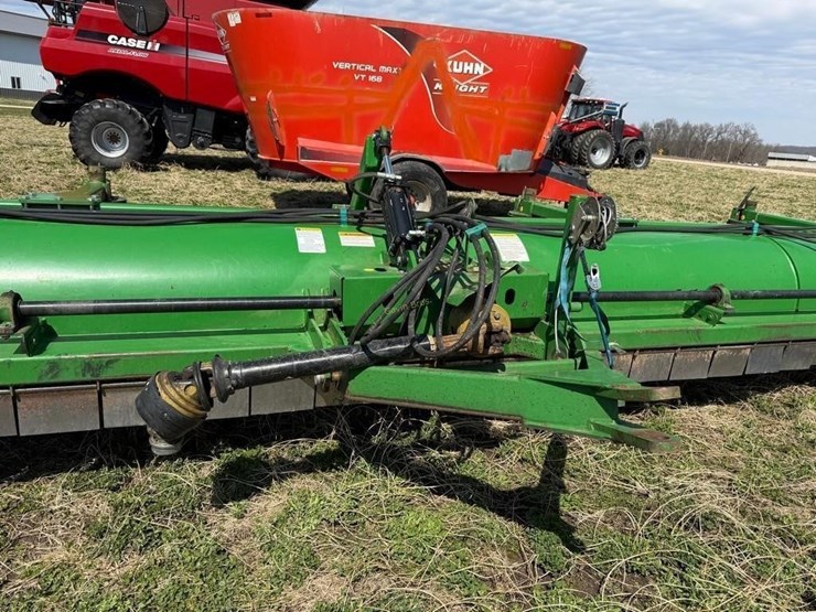 loftness-30’-stalk-chopper-image-13