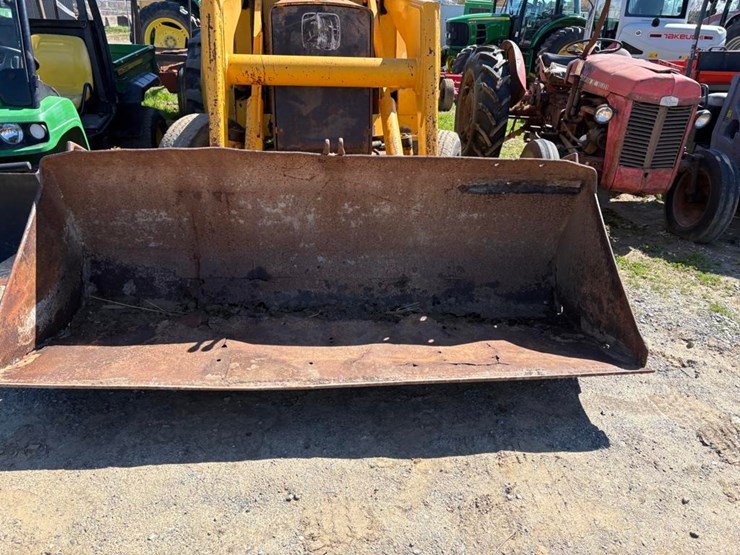 john-deere-410-image-4